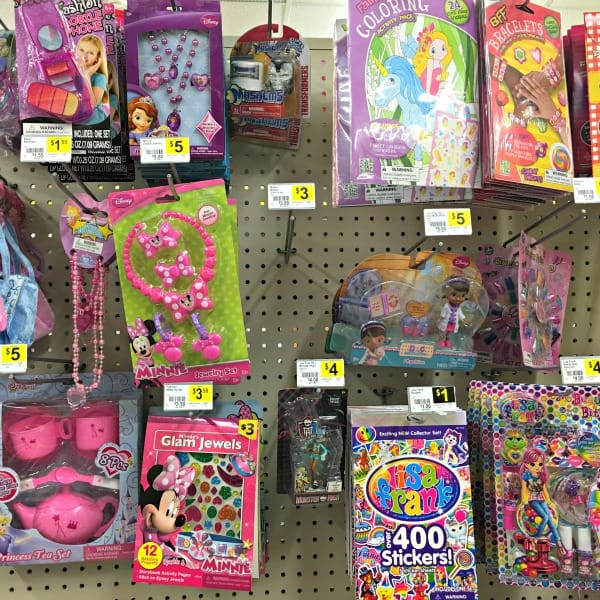 Holiday Gifts and Stocking Stuffers from Dollar General