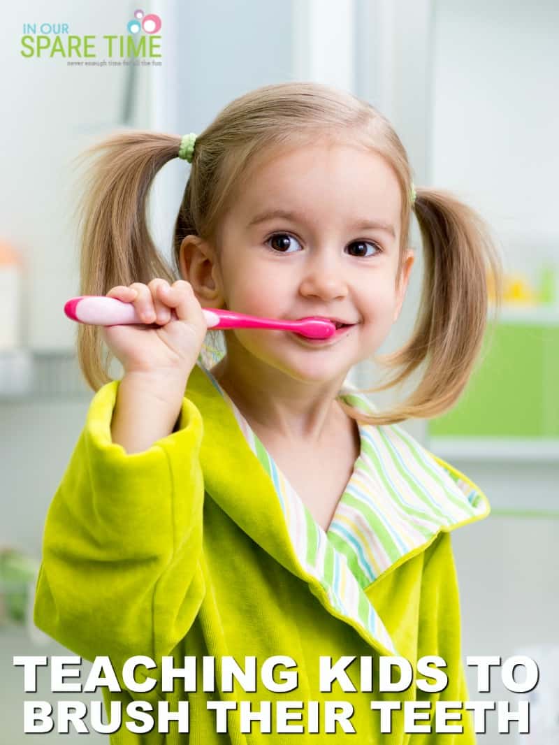 Teaching Kids to Brush Their Teeth and Printable Reward Chart