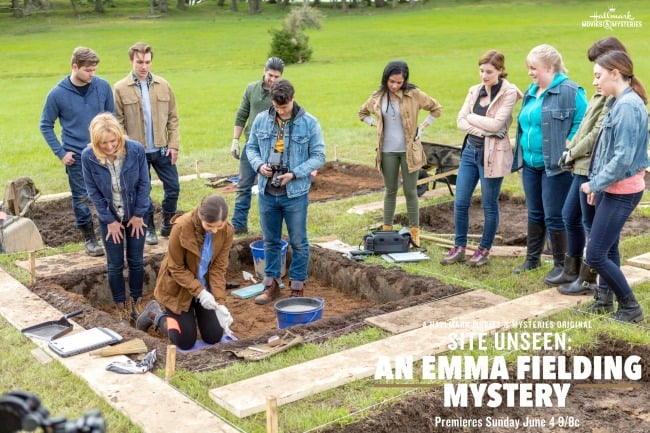 Tune-in to Hallmark Movies & Mysteries "Site Unseen: An Emma Fielding Mystery" this Sunday, June 4th at 9pm/8c! #SLEUTHERS