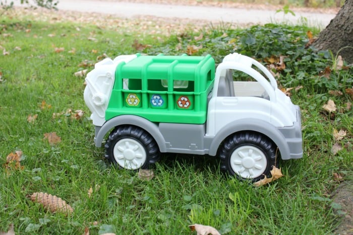If you have plastic trucks for toddlers on your gift list, keep reading. This Gigantic Recycling Plastic Truck is perfect!