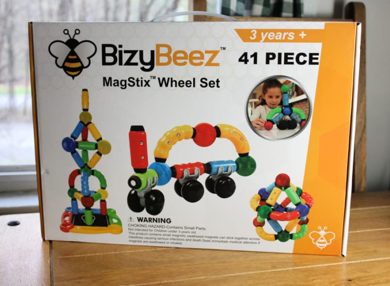 Creative Play with Bizy Beez MagStix Wheel Set