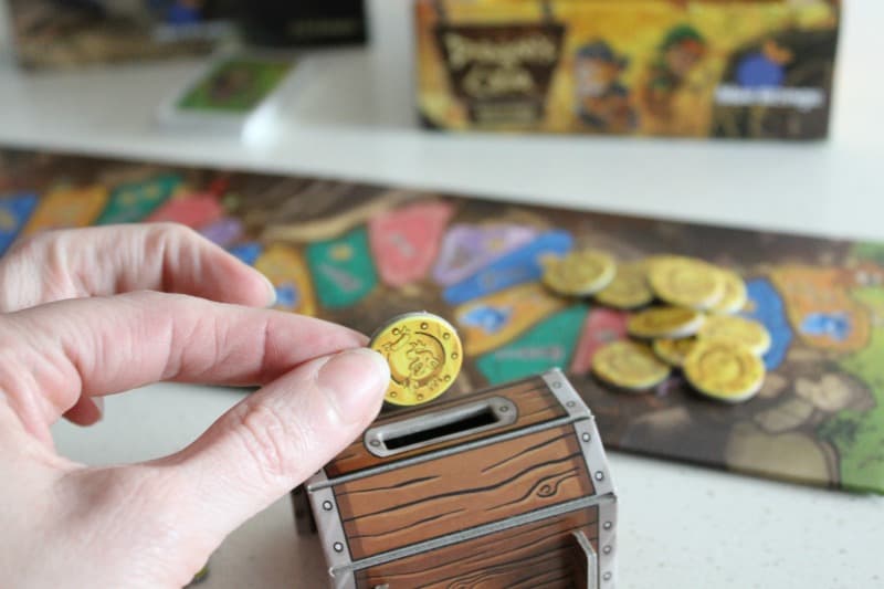 gold coin and treasure chest