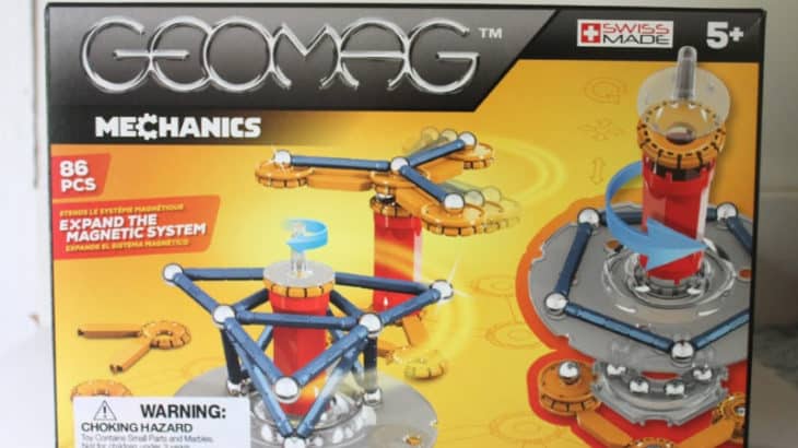 Magnetic Construction Kit by Geomag