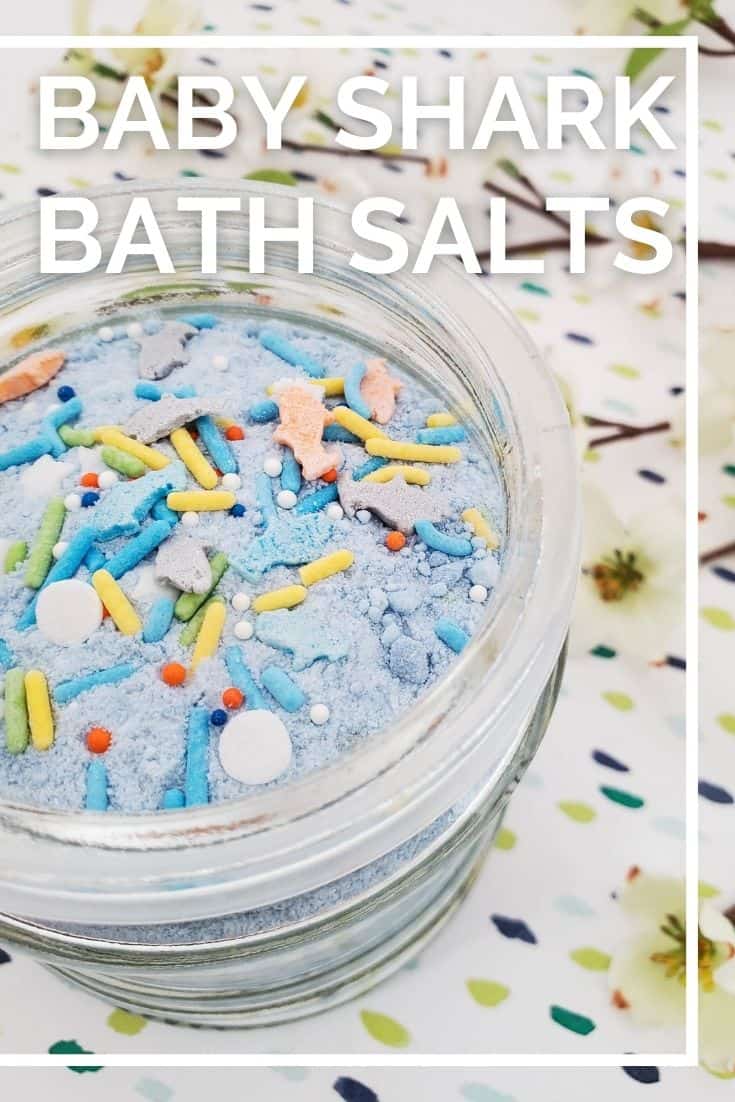 Check out these bath salts for kids! Try this ocean-themed bath salts DIY that fans of Baby Shark will enjoy using in the tub.