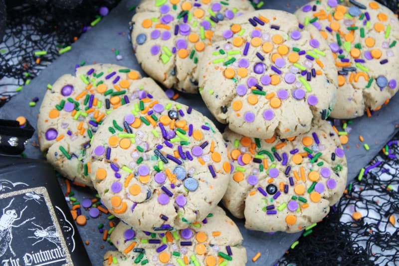 You can make these Halloween cookies without cutters! This is an easy Halloween recipe with just a few basic ingredients and a cookie sheet.