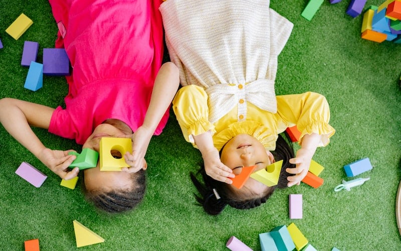 Here are the best imaginative toys for kids to encourage pretend play. Find out why kids love playing with these imaginative play toys.