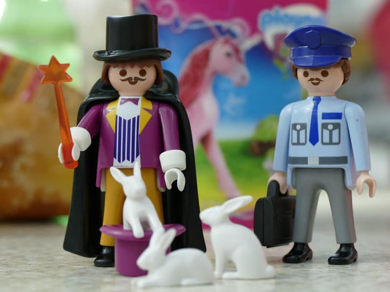 Have you ever wondered if you can create your own Playmobil figures? I've been collecting these figures for years and they are fun to combine differently.