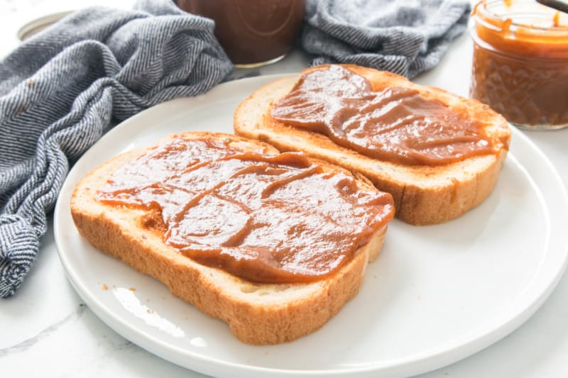 toast with pumpkin apple butter on it