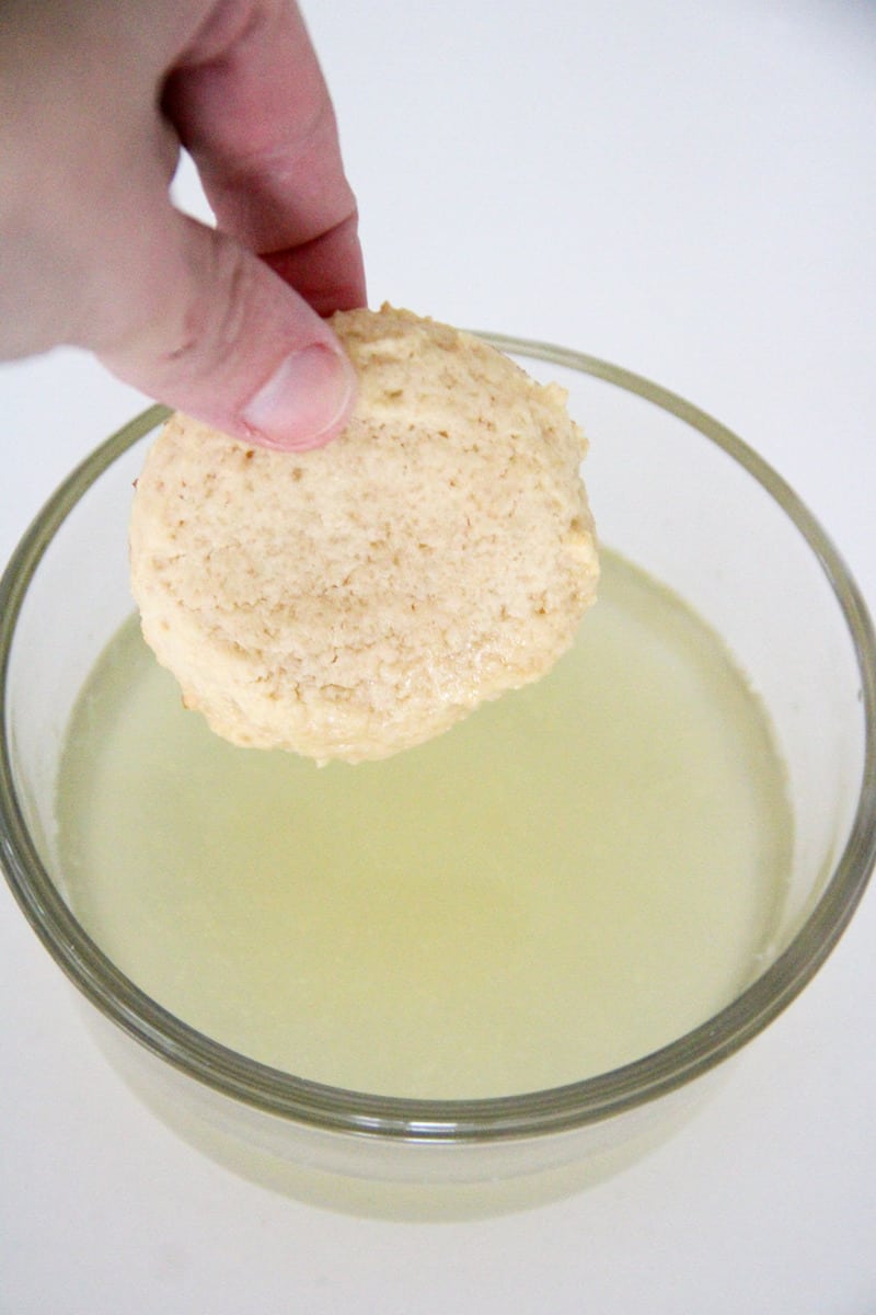 dipping cookies in lemon