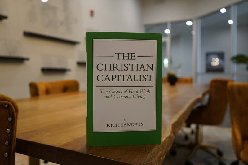 Check out my Christian Capitalist review to learn more about this Christian finance book that discusses the two pillars of Christian belief: working hard and giving back.