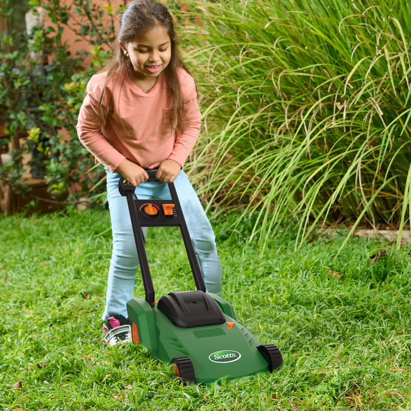 Scotts Squirting Lawnmower